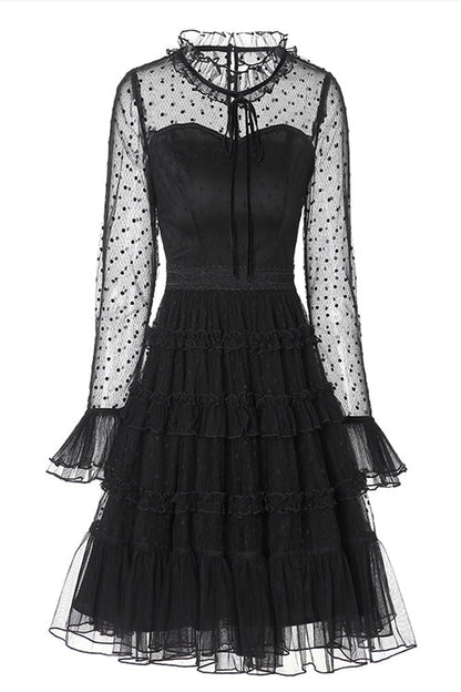 Finely Styled Dress with a Classic Vintage Look