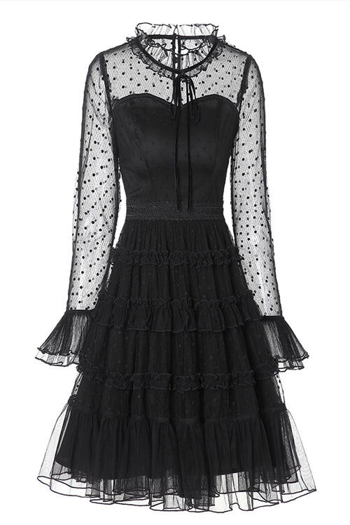 Finely Styled Dress with a Classic Vintage Look