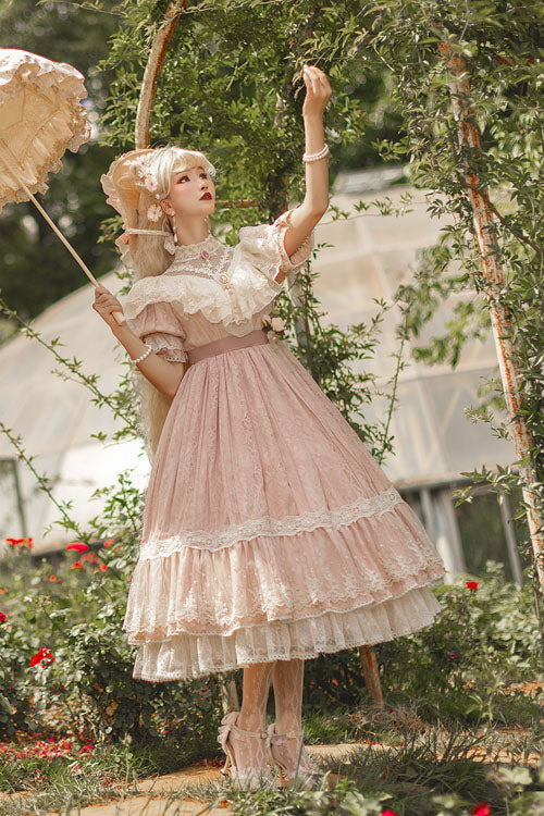 Beautifully Crafted Dress in a Classic Style