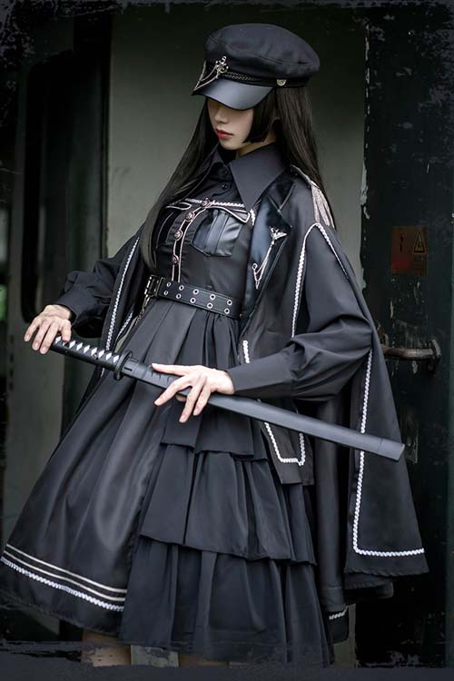 Casually Elegant Dress with a Refined Edge