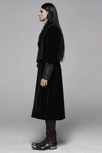 Beautifully Finished Coat in a Timeless Design