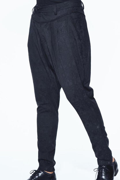 Thoughtfully Designed Pants in a Timeless Style