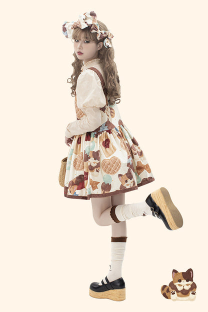 Subtly Elegant Dress with a Refined Vintage Look