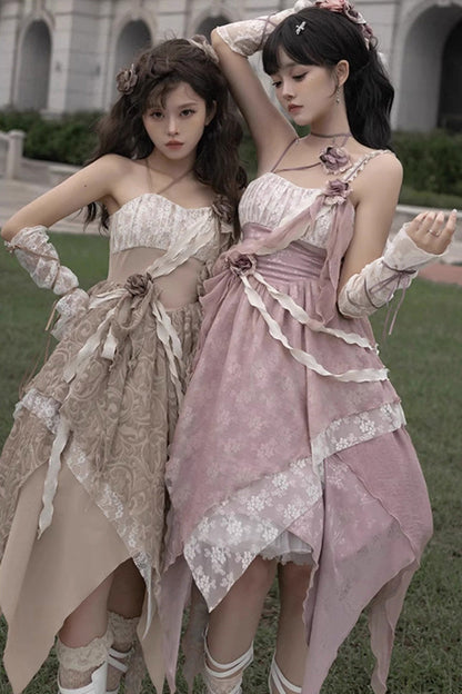 Finely Styled Dress with a Classic Vintage Look