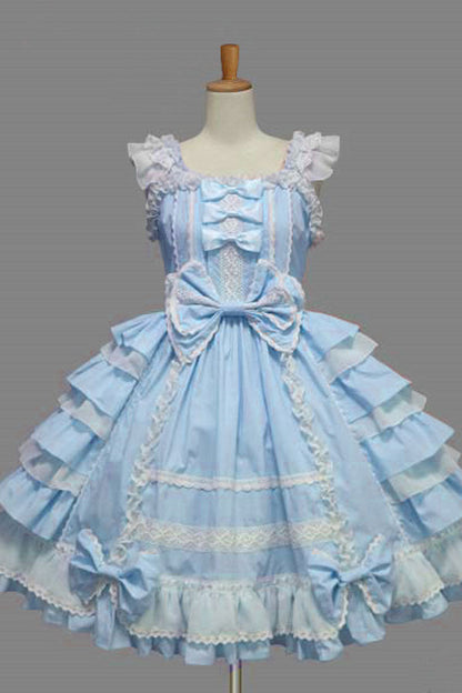 Subtly Elegant Dress with a Refined Vintage Look