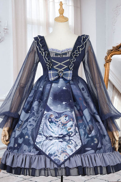Subtly Elegant Dress with a Refined Vintage Look