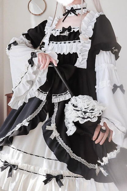 Thoughtfully Designed Cardigan in a Timeless Style