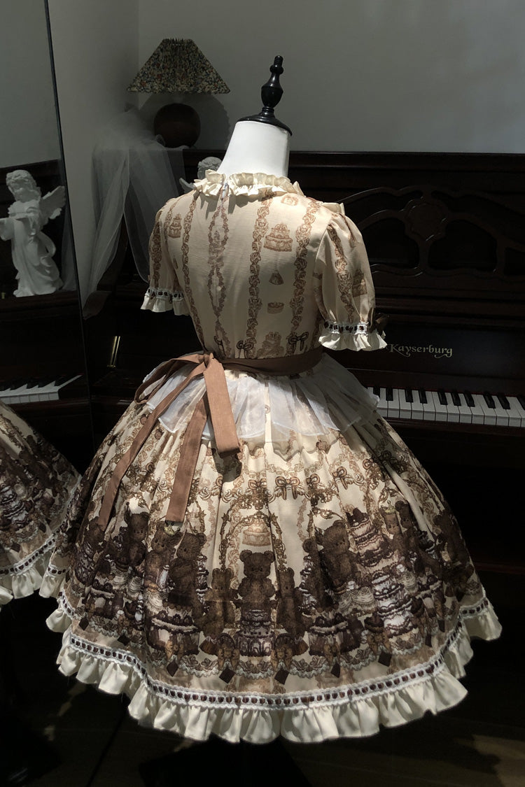 Finely Styled Dress with a Classic Vintage Look