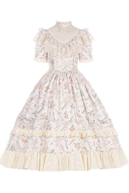 Finely Styled Dress with a Classic Vintage Look