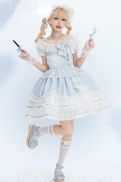 Subtly Elegant Dress with a Refined Vintage Look