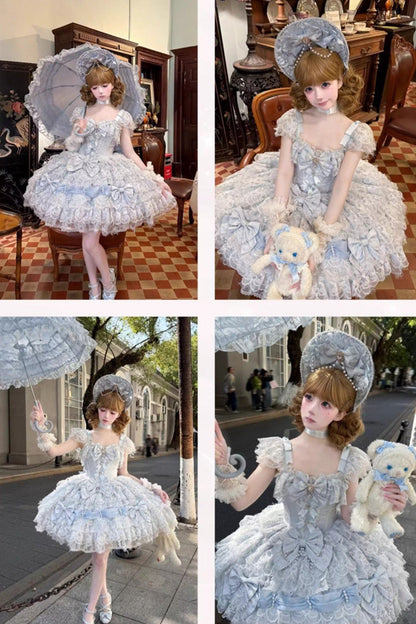 Finely Styled Dress with a Classic Vintage Look