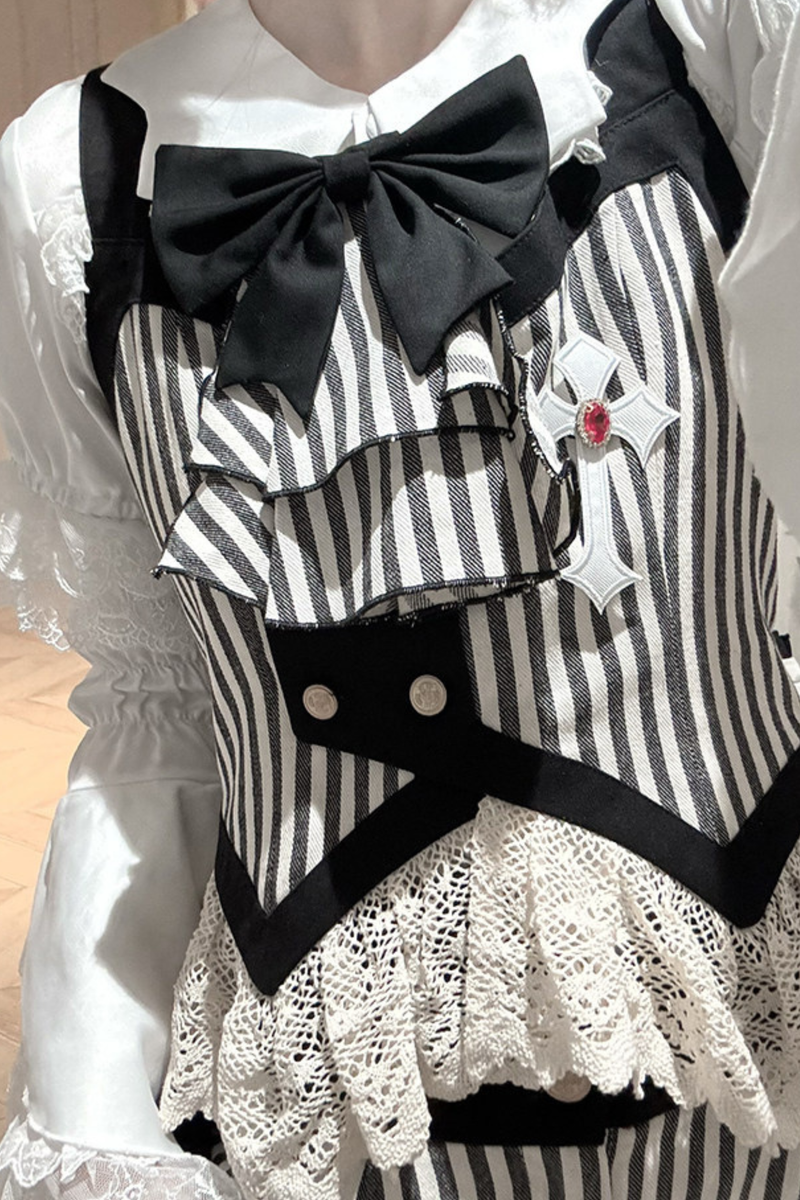 [pre-order Deadline: April 27] Striped Gothic Vest + Shirt + Pants + Skirt + Tail + Accessories