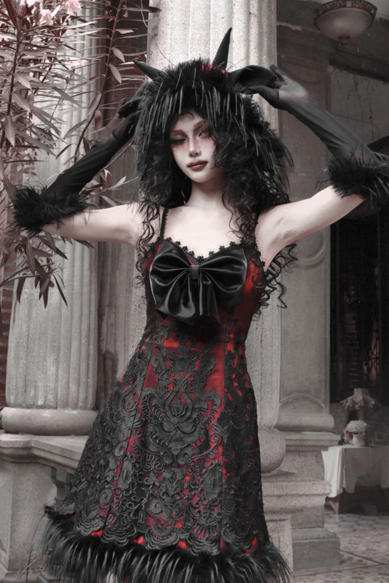 Carol Gothic Dark Wind Sheep Fur Hat