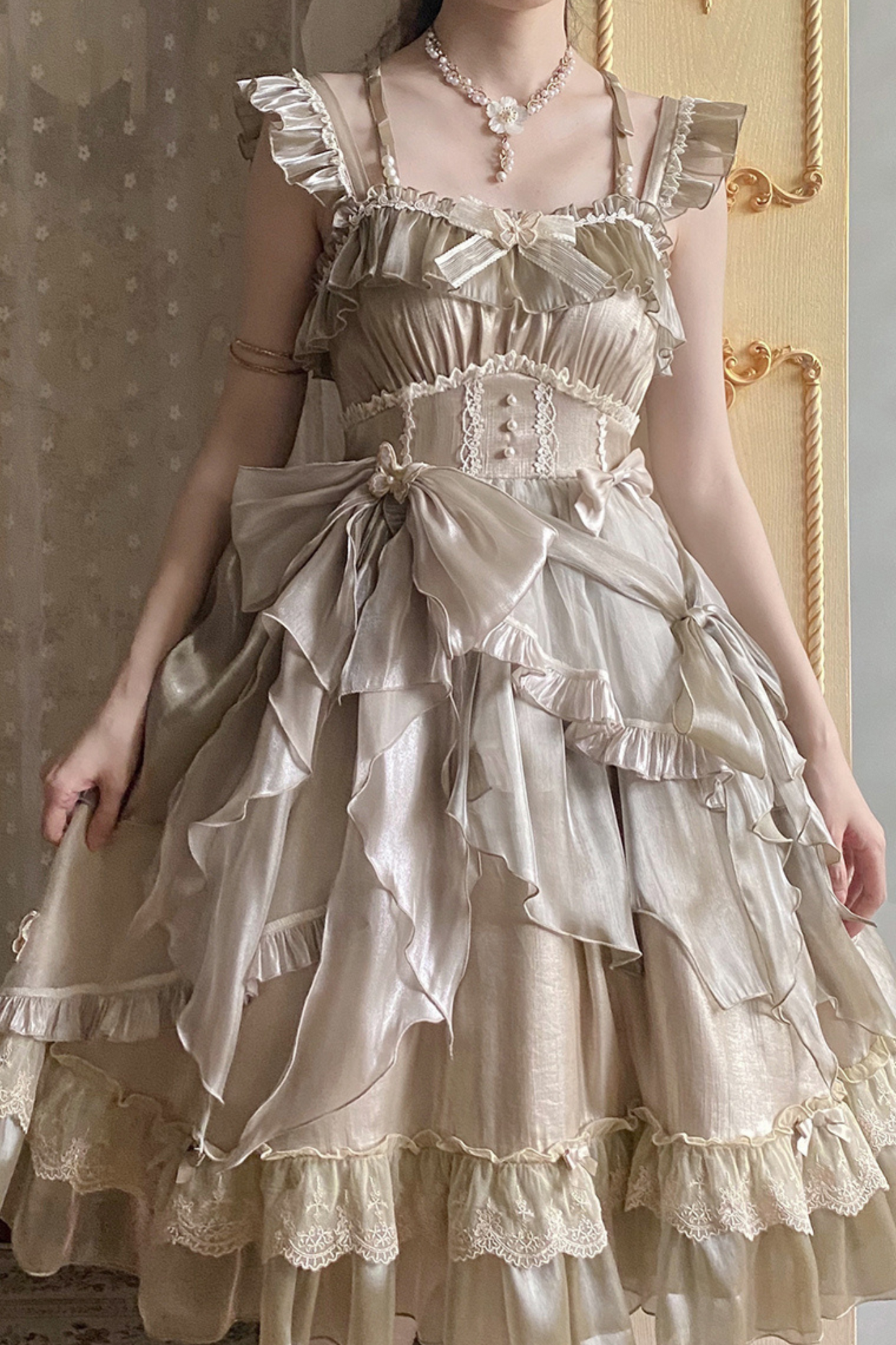 Flying Sleeves Big Lolita Dress