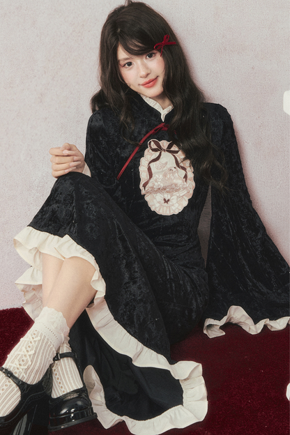 Retro Black Velvet Mermaid Tail Cheongsam Dress + Cape