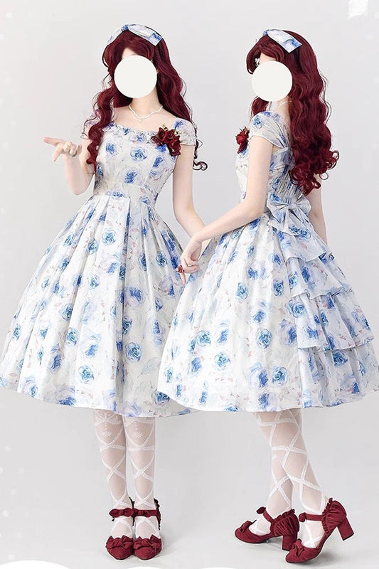 Subtly Elegant Dress with a Refined Vintage Look