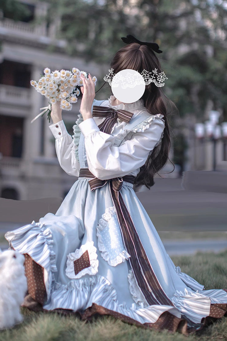 Thoughtfully Designed Dress in a Timeless Style