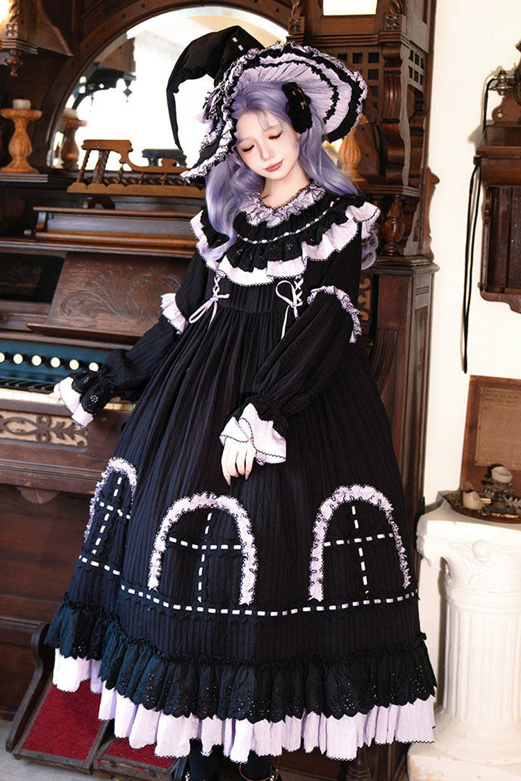 Finely Styled Dress with a Classic Vintage Look