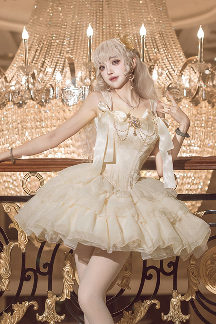 Finely Styled Dress with a Classic Vintage Look
