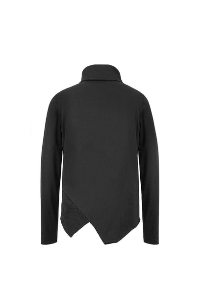 Effortlessly Elegant T-Shirt with a Timeless Design