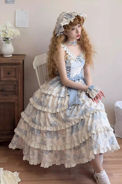 Finely Styled Dress with a Classic Vintage Look