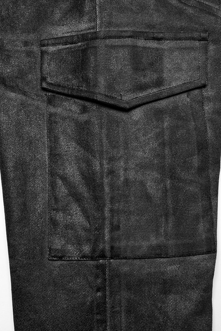 Thoughtfully Designed Pants in a Timeless Style