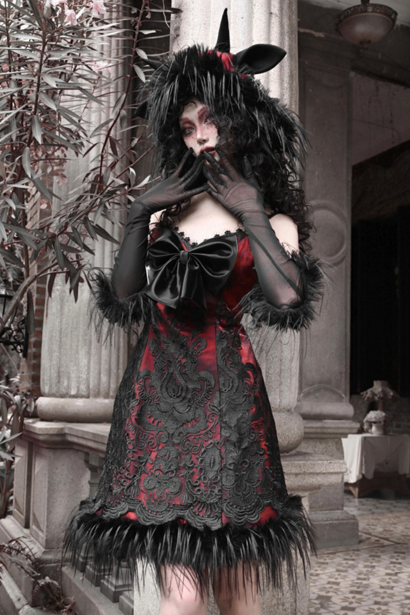 Carol Gothic Dark Wind Sheep Fur Hat