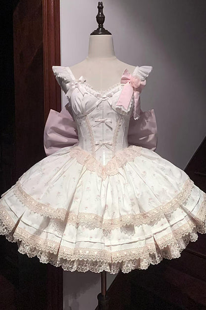 Subtly Elegant Dress with a Refined Vintage Look