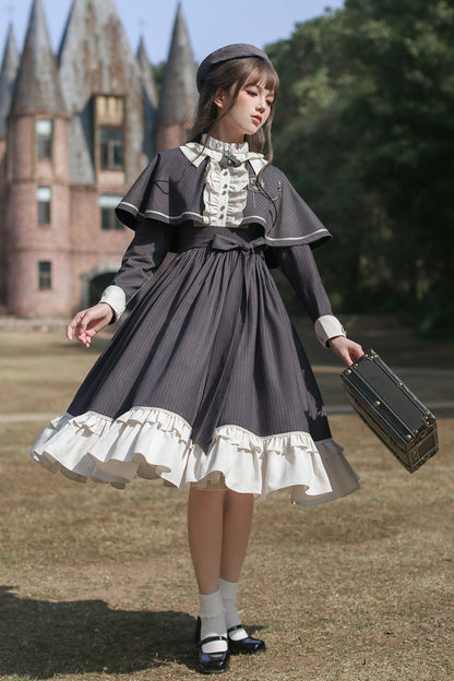 Classic Vintage Dress with a Flattering Fit