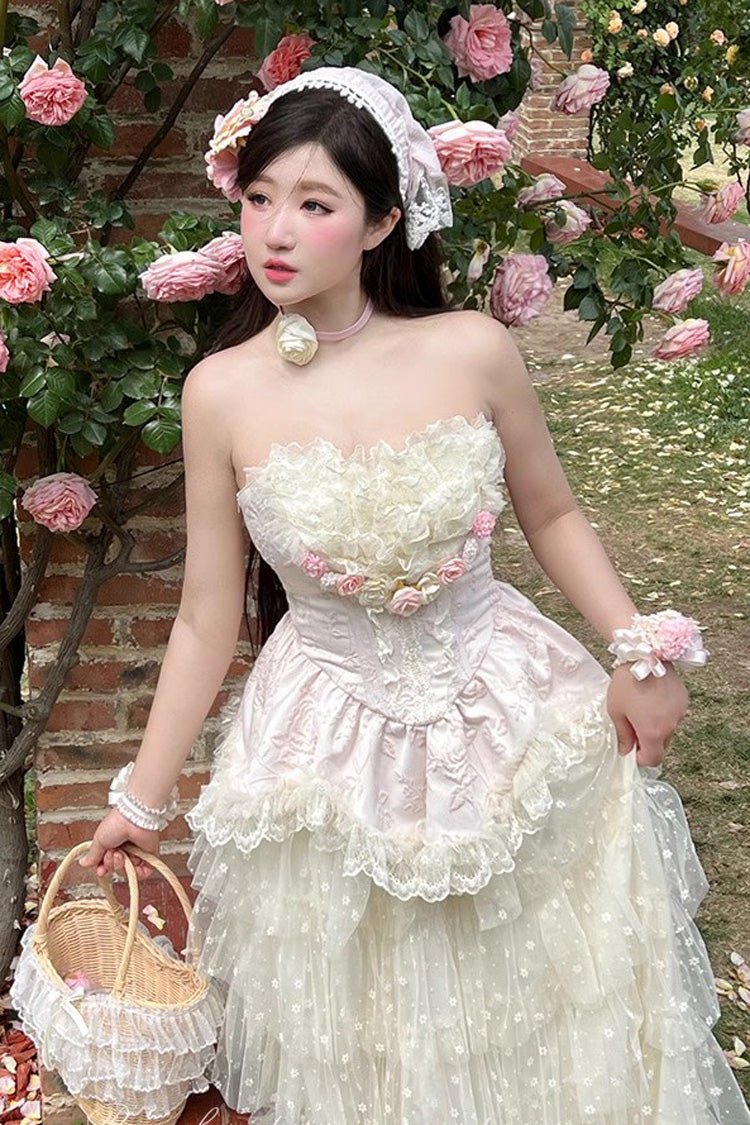 Finely Styled Dress with a Classic Vintage Look