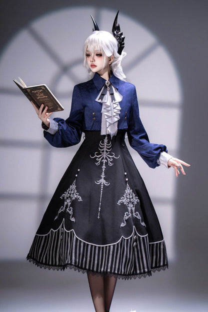 Casually Elegant Dress with a Refined Edge
