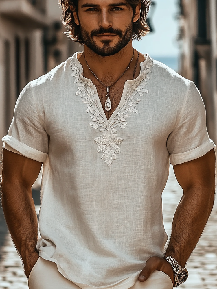 Elegantly Styled Shirt for Everyday Wear