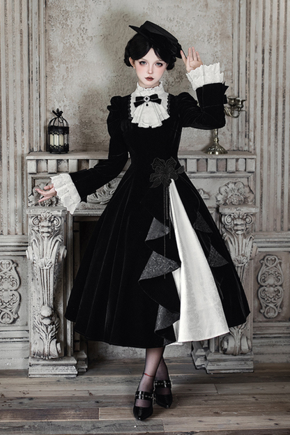 Slim Contrast Color Twin Dress + Collar + Bow + Brooch + Hat