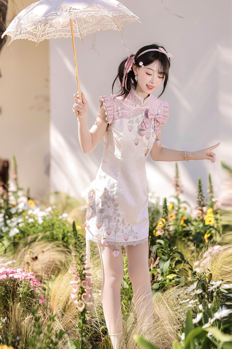 Strawberry Sweet Chinese-style Sleeveless Dress