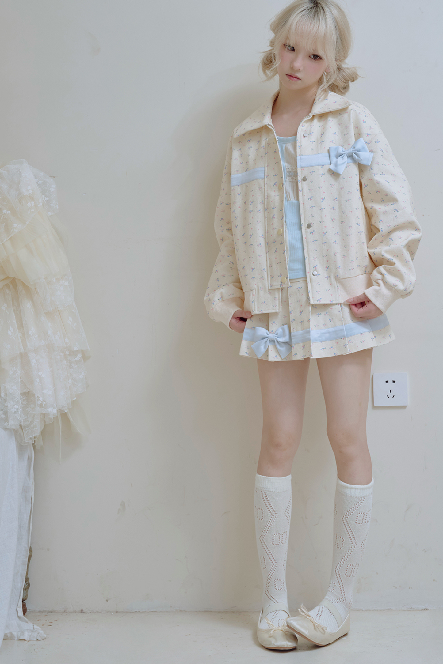 Flower Ribbon Jacket + Pleated Skirt