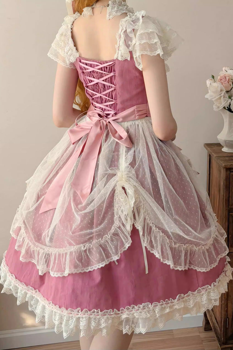 Finely Styled Dress with a Classic Vintage Look