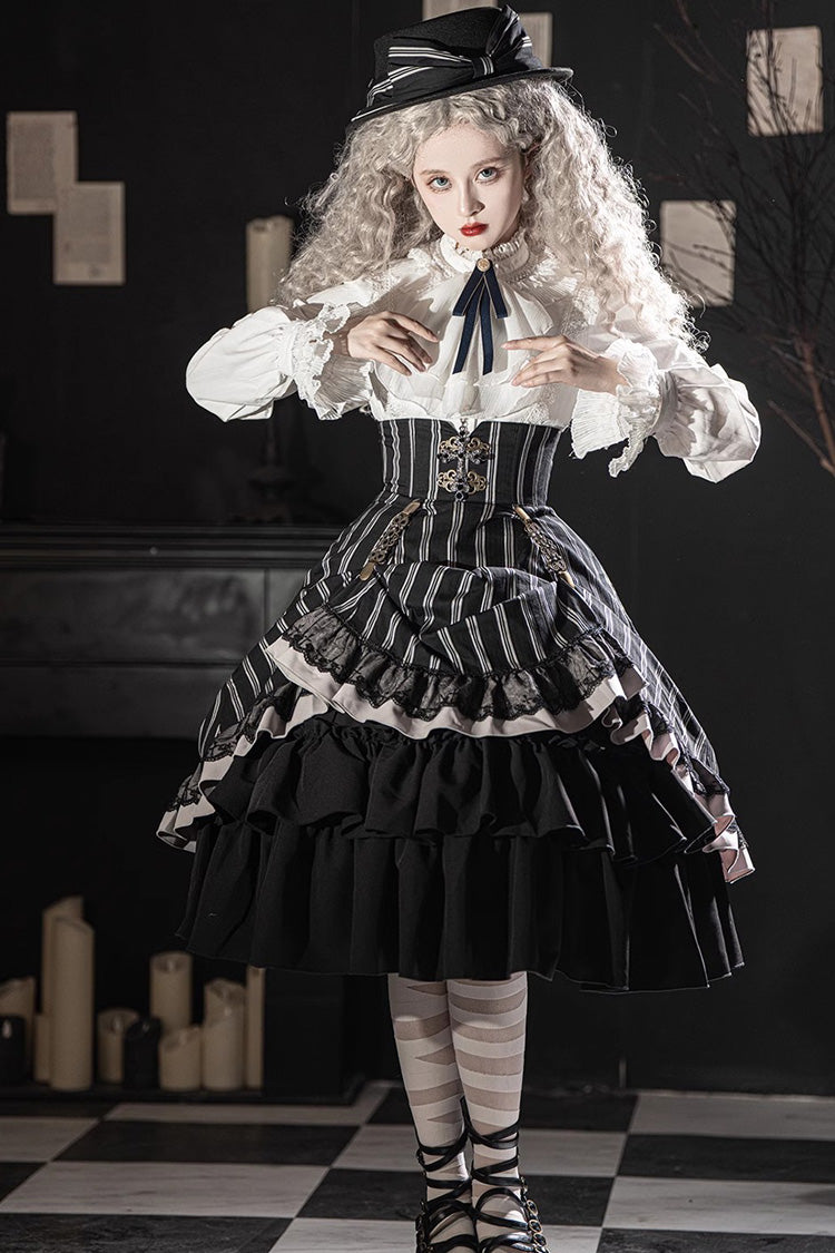 Finely Styled Garment with a Classic Vintage Look
