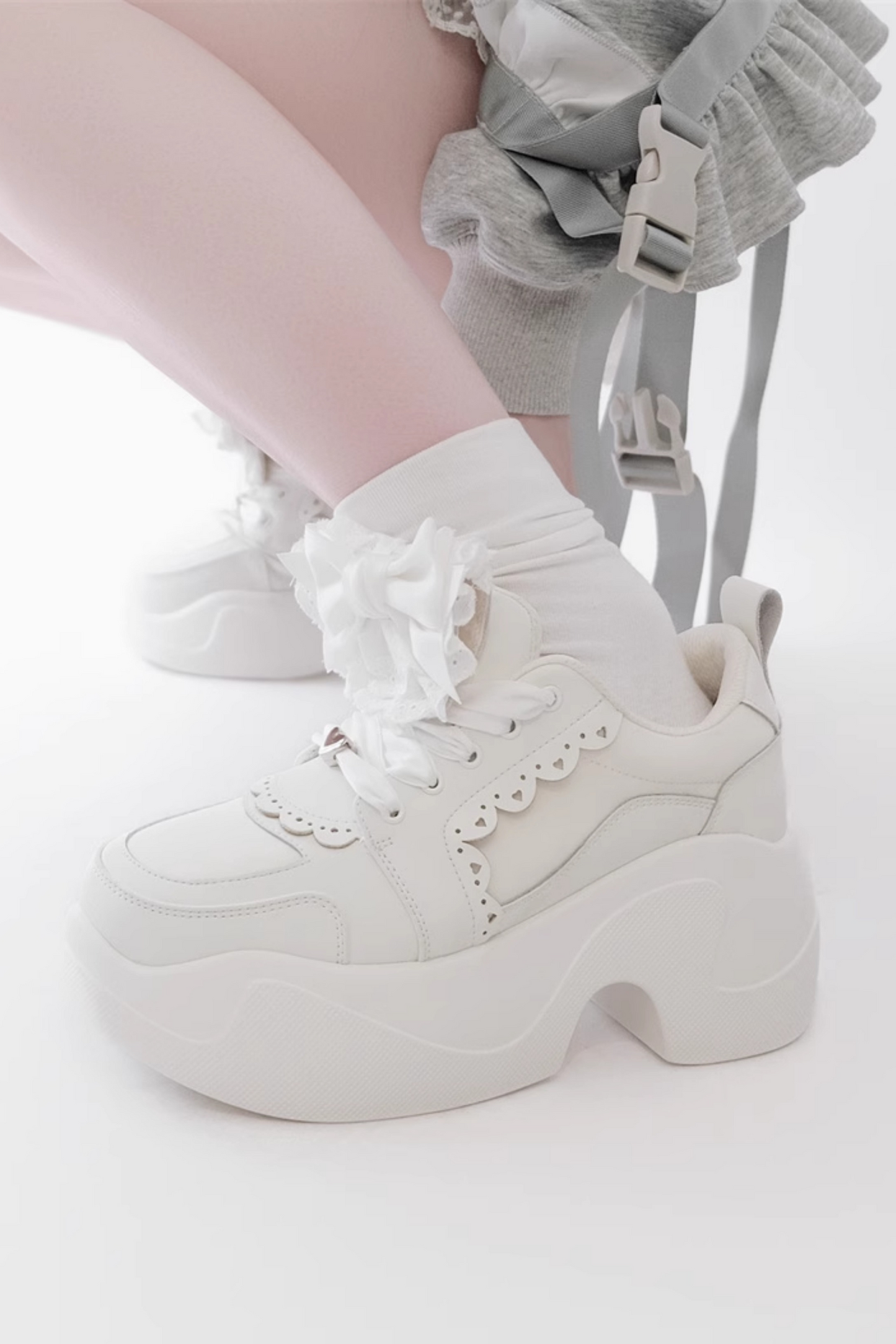 Ribbon Heart Lace Platform Sneakers