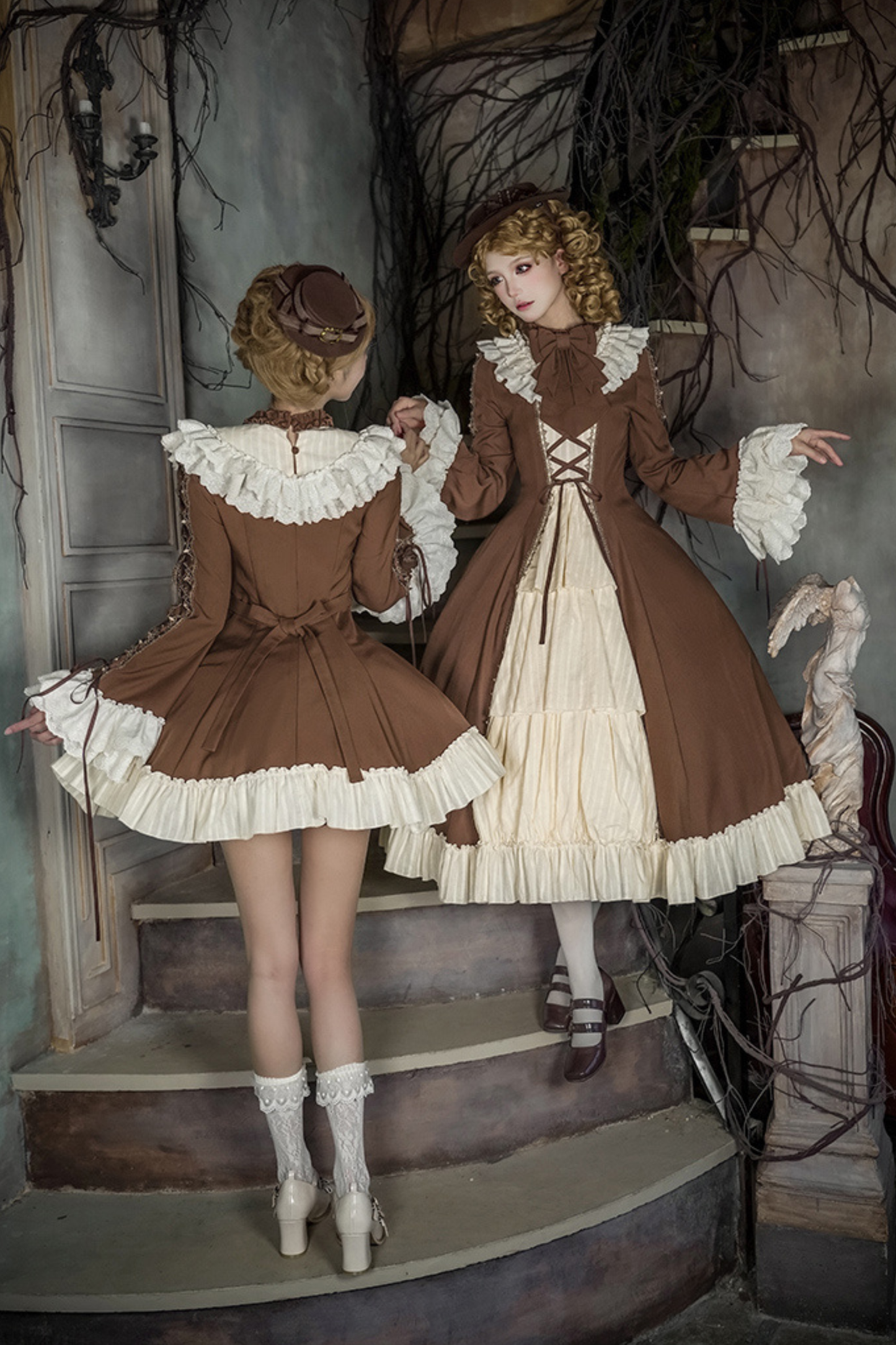 Lace Stand Collar Flared Sleeve Twin Doll Lolita Dress + Collar + Hat