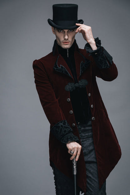 Beautifully Finished Coat in a Timeless Design