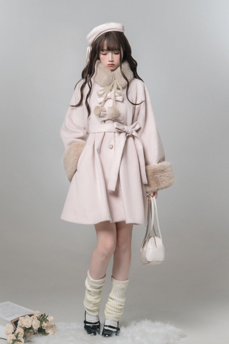 Elegantly Styled Coat for Everyday Wear