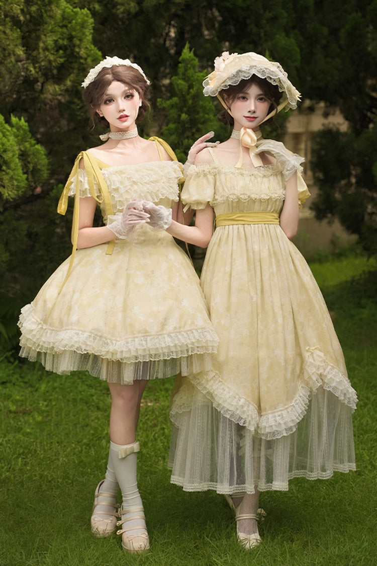 Finely Styled Dress with a Classic Vintage Look