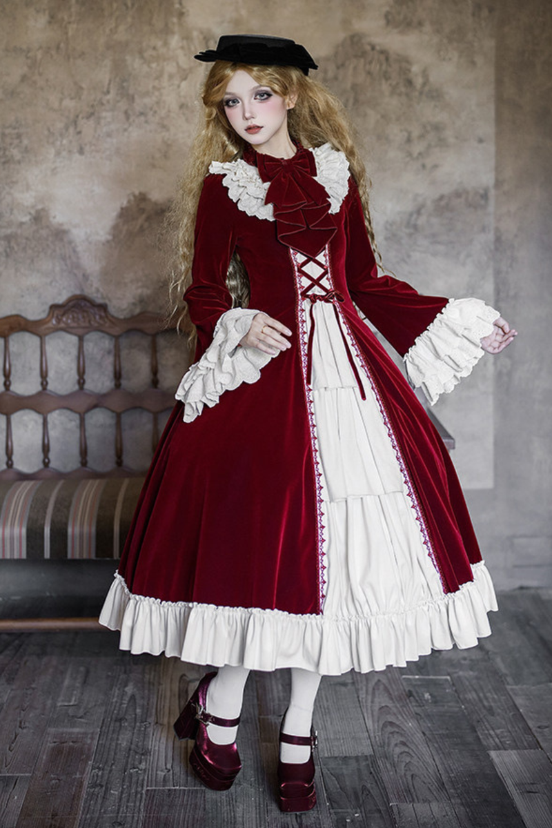 Classical Dress + Collar + Ribbon + Hat