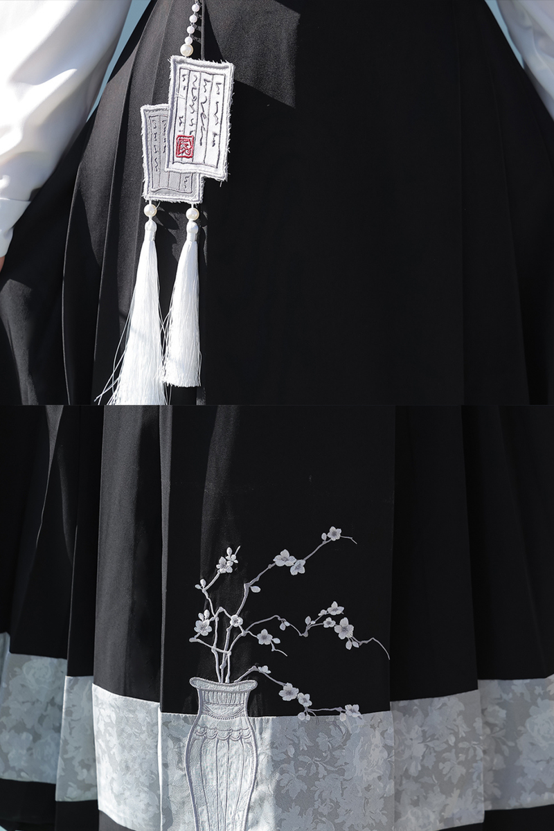 Train Book Fragrance China Top + Shawl + Skirt