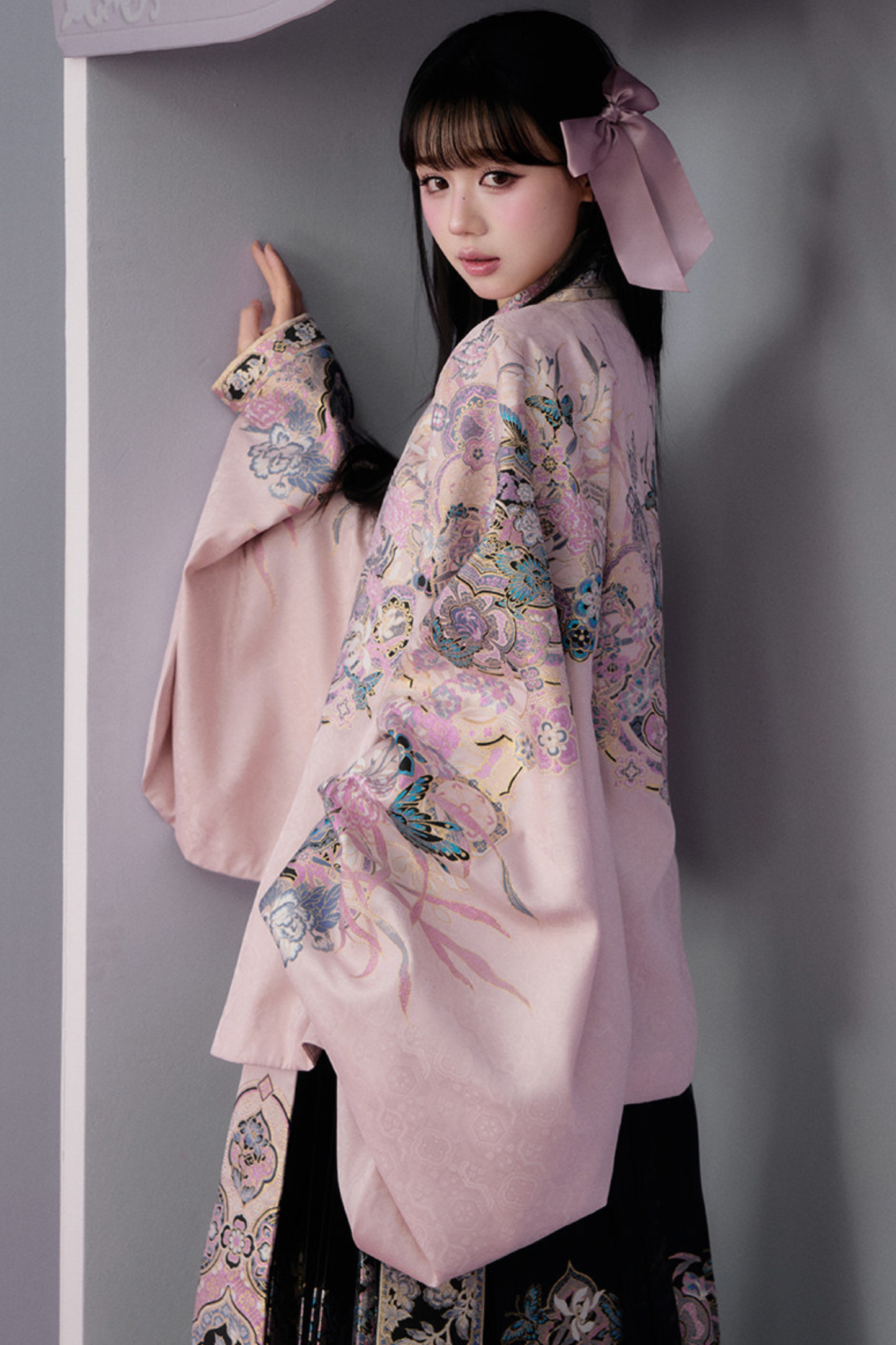 Sweet Chinese-style Jacket + Pleated Skirt + Accessories