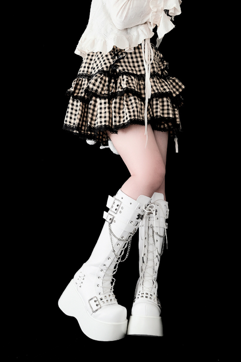 Mode Lace Up Medium Boots