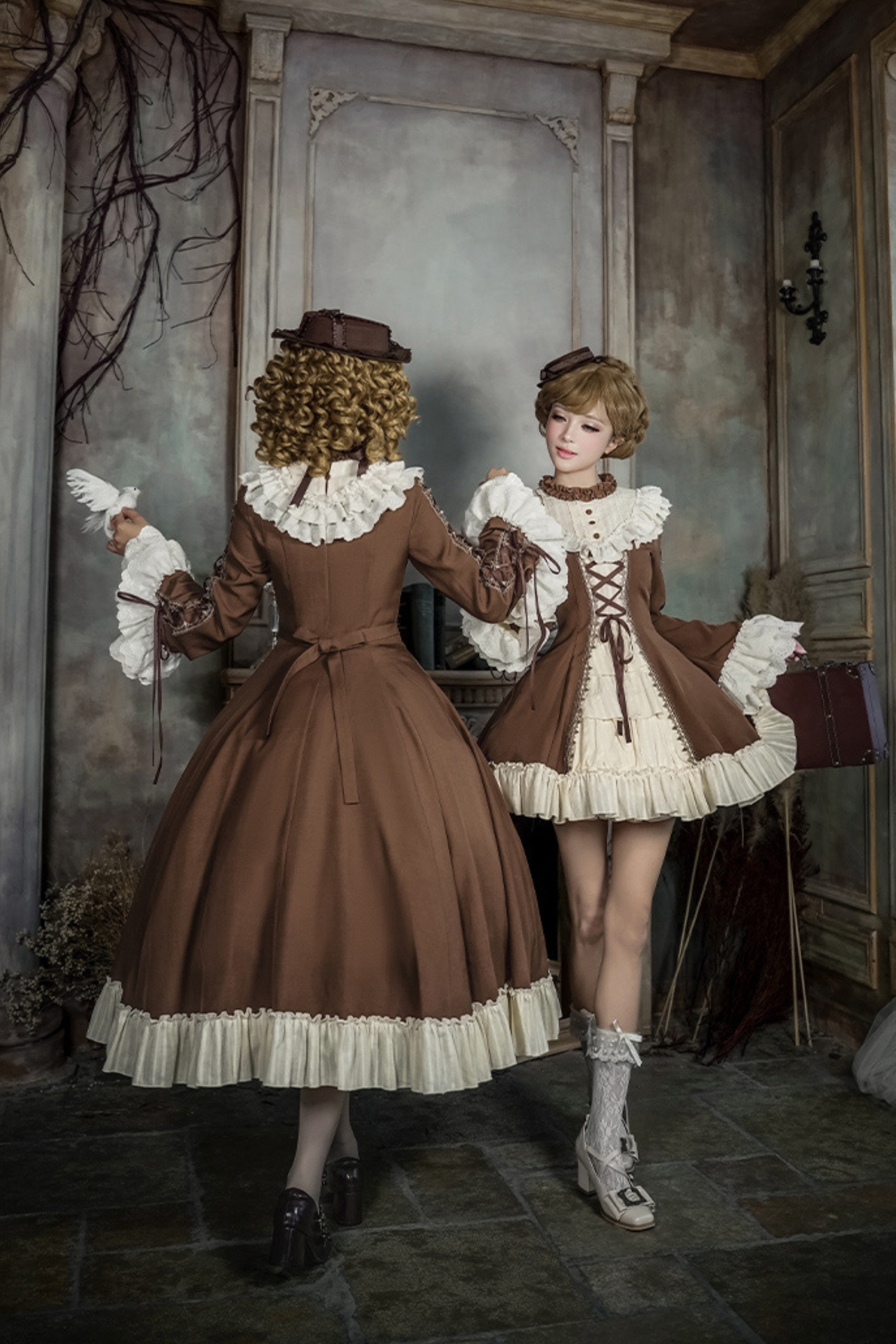 Lace Stand Collar Flared Sleeve Twin Doll Lolita Dress + Collar + Hat