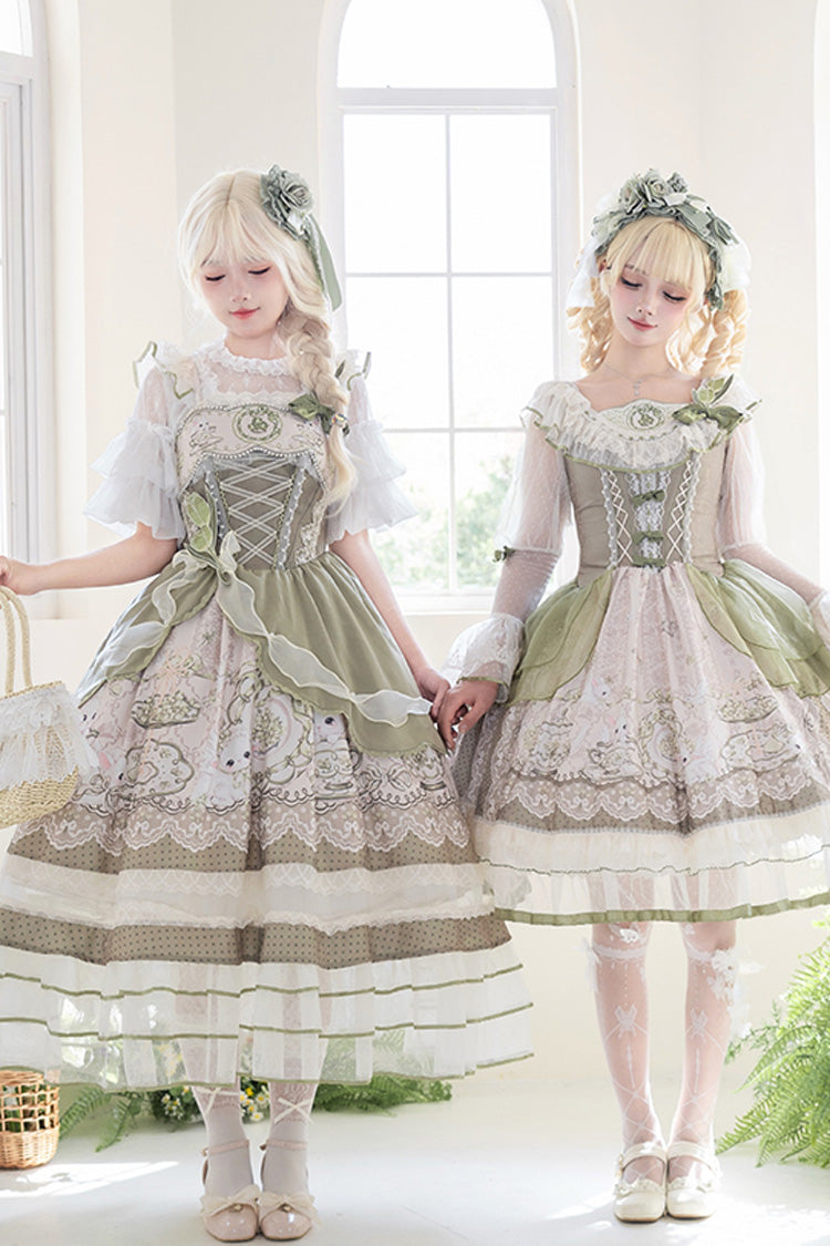Subtly Elegant Dress with a Refined Vintage Look