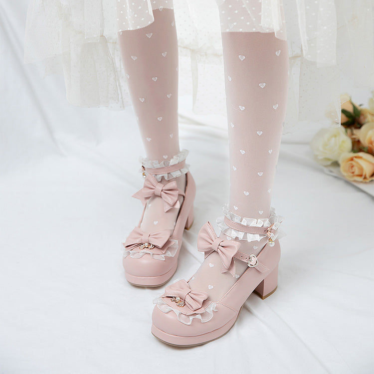 Vintage Style Shoes with a Modern Fit