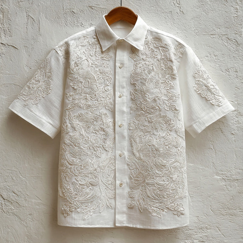 Finely Styled Shirt with a Classic Vintage Look